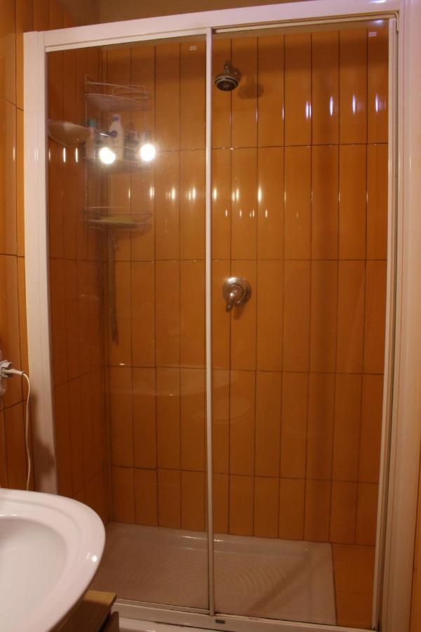 Hazelrome Apartment Bagian luar foto